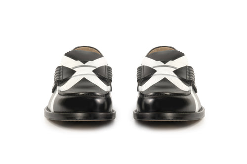 CO1380 BLACK X WHITE - Collegemoccassin